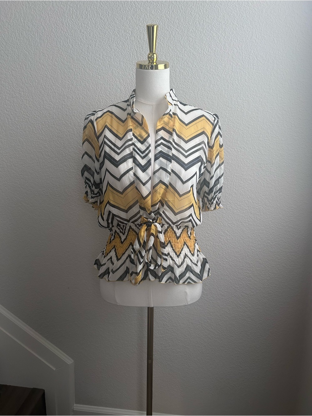 Chevron Tie-Front Women's Sheer Blouse in Yellow, Black & White